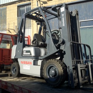 Carretilla Diésel Nissan modelo FD02A25Q Ref. SPG15009